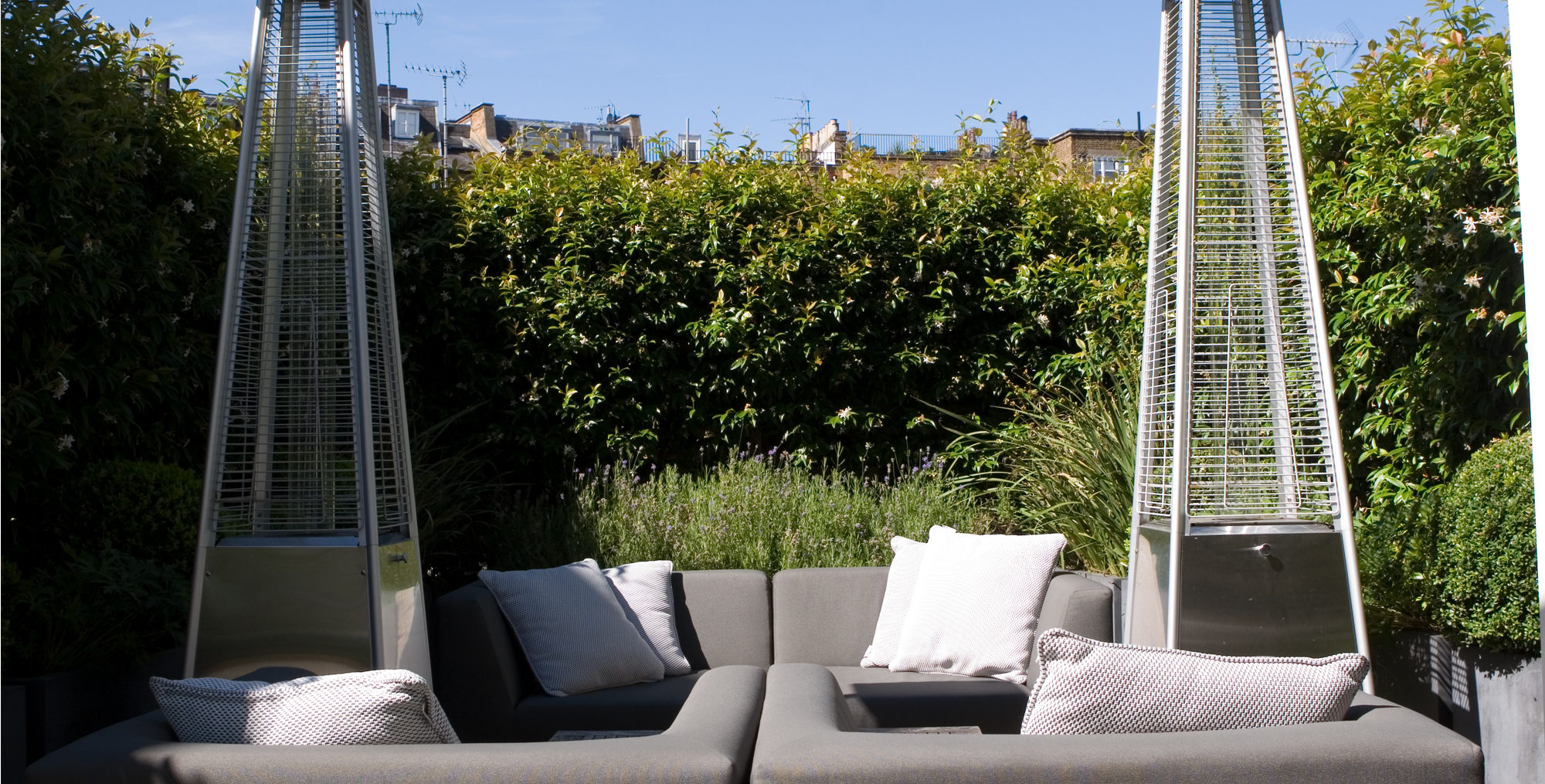 seating area in roof terrace