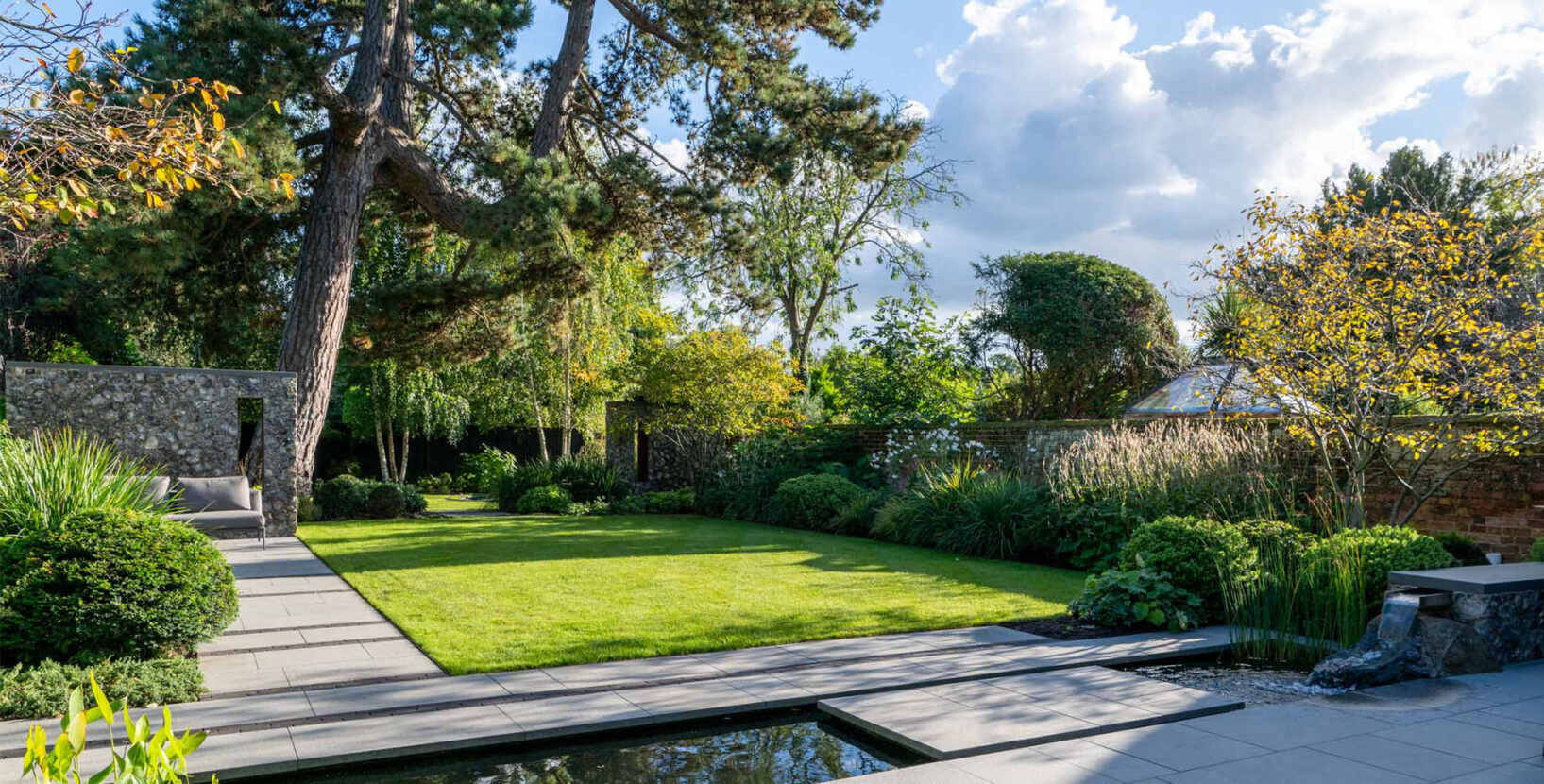 Marlow garden banner